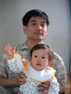 IRIUCHIJIMA Ken with his daughter