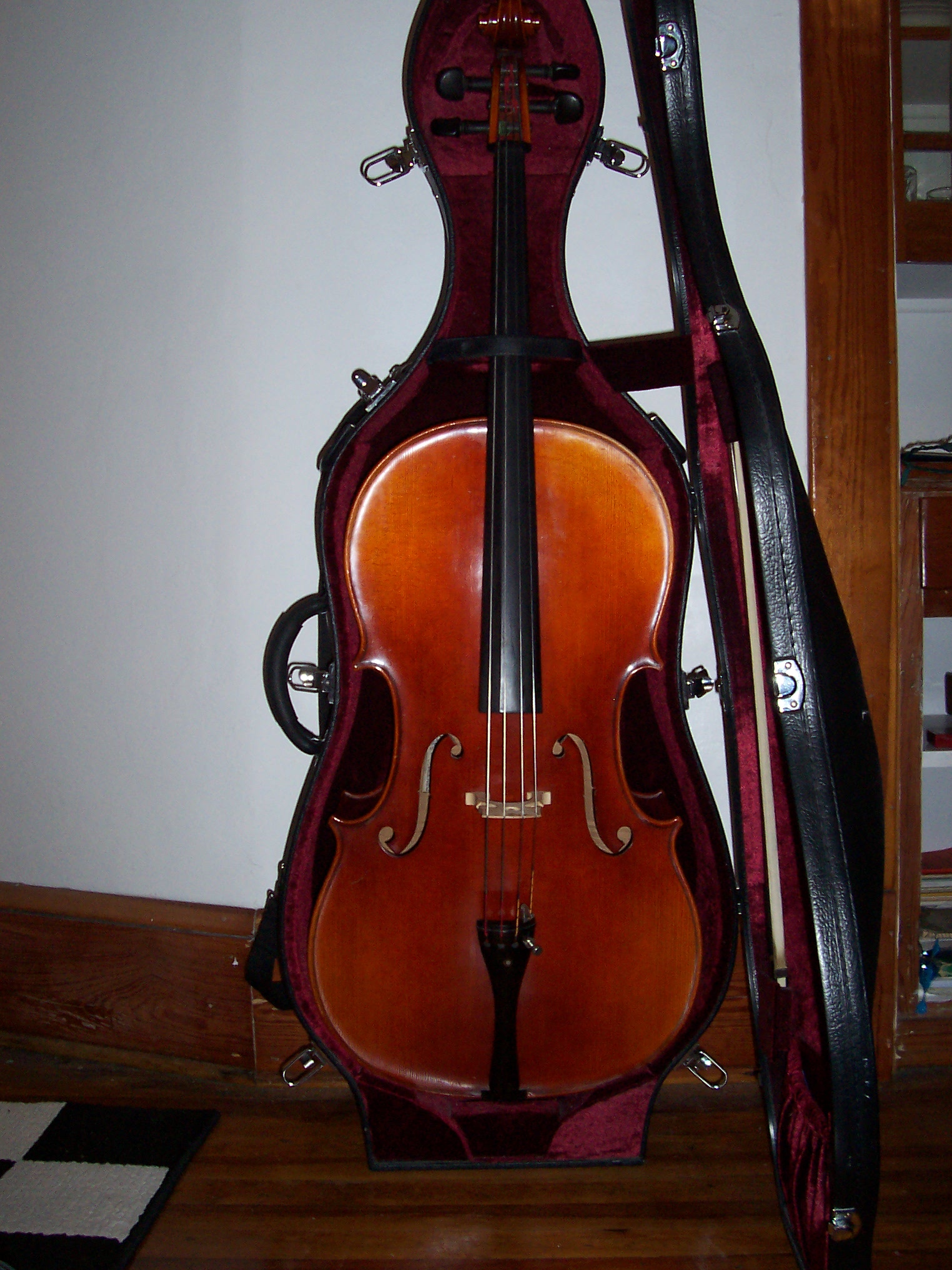Cello for sale!